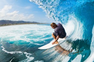 BANDAOAPP-莱万多夫斯基爆冷击败FPX，回归赛场引爆全场！