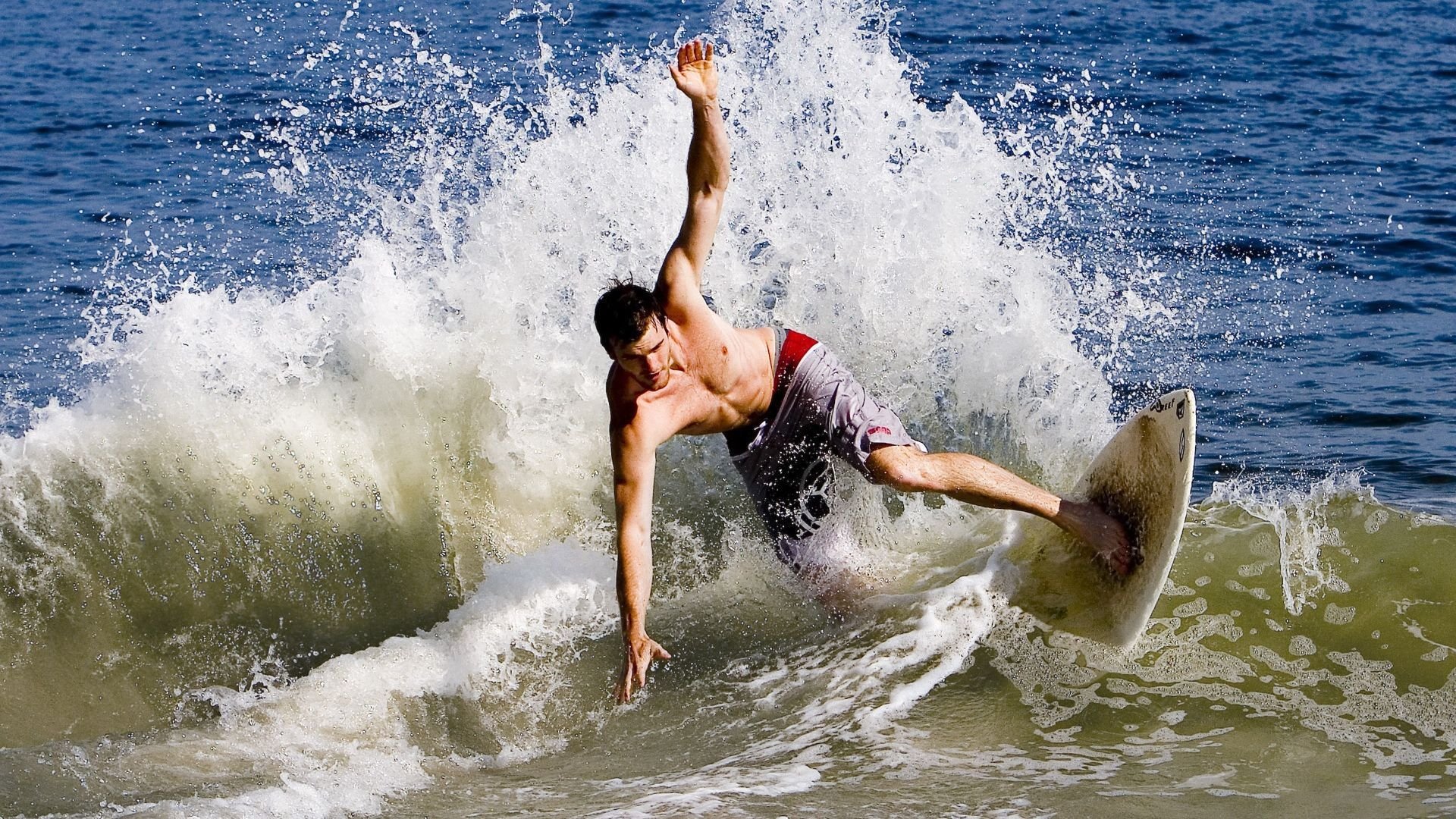 萨拉赫迎来十二赛季高光表现，C9球迷沸腾！