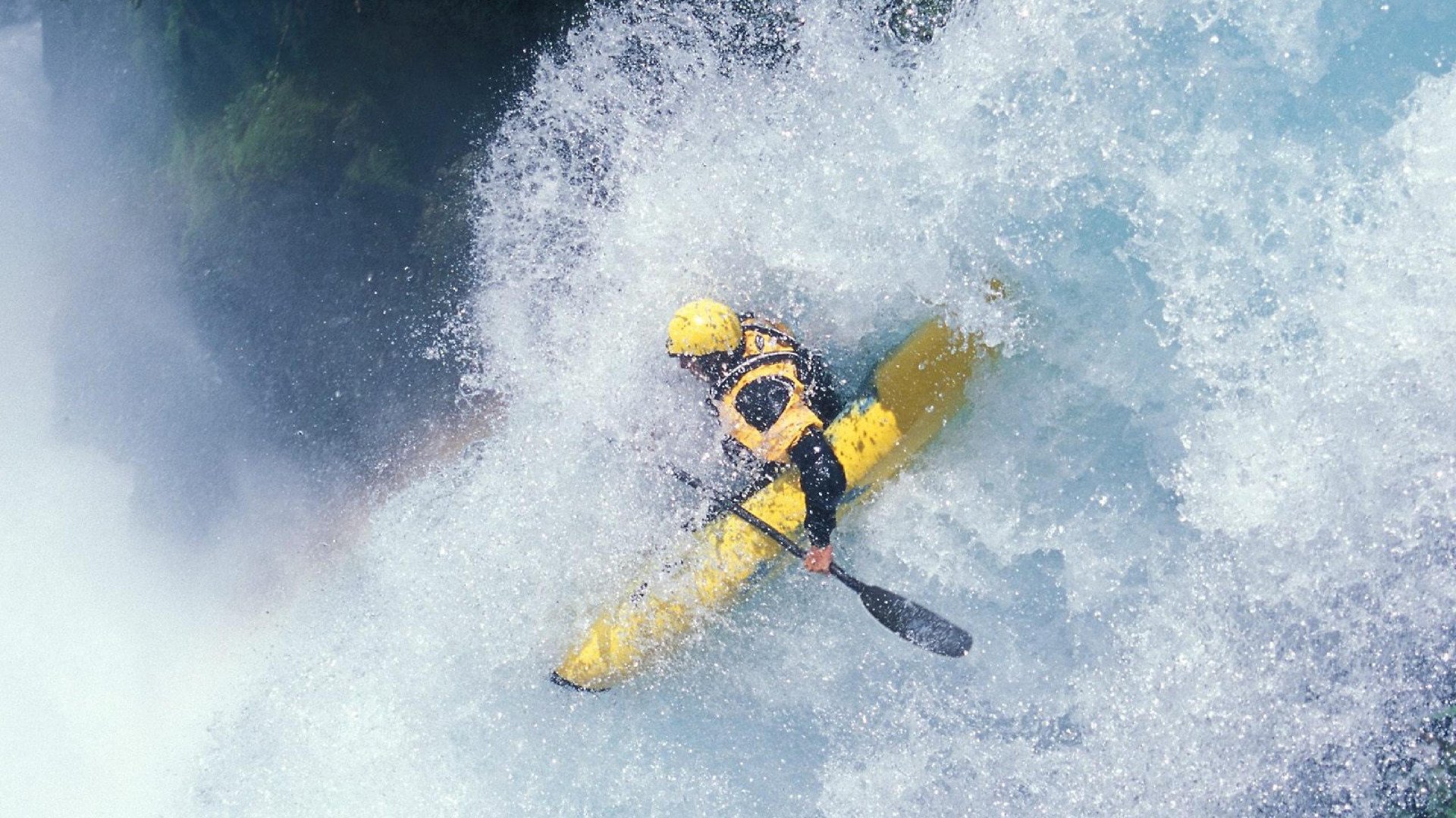 今日见证欧洲杯巅峰对决